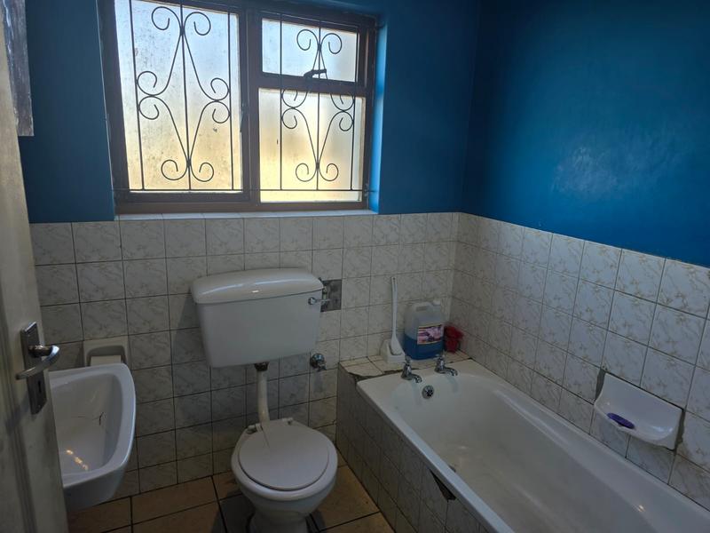 4 Bedroom Property for Sale in Mandalay Western Cape